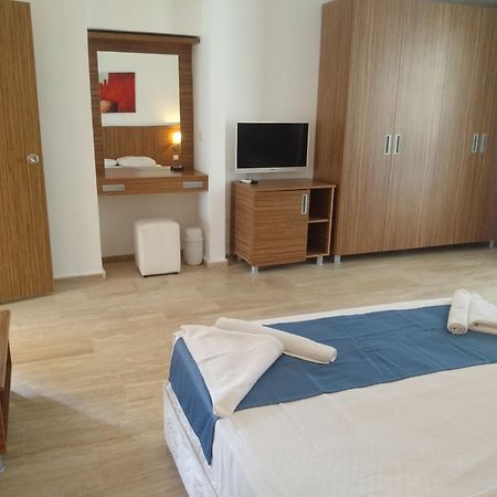 Hotel Club Blue White Bodrum Esterno foto