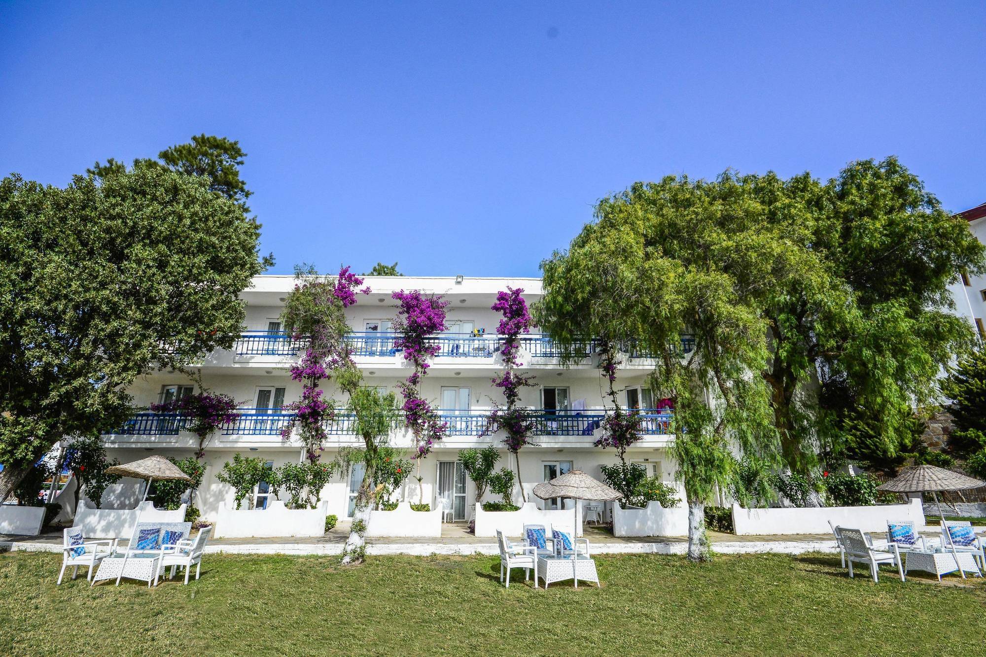 Hotel Club Blue White Bodrum Esterno foto